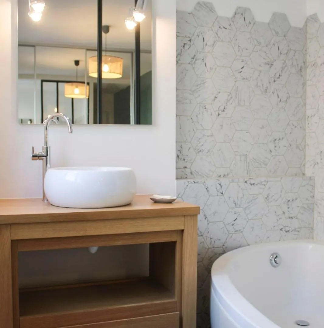 Nice Apartment Close To Gambetta Paris 0*,