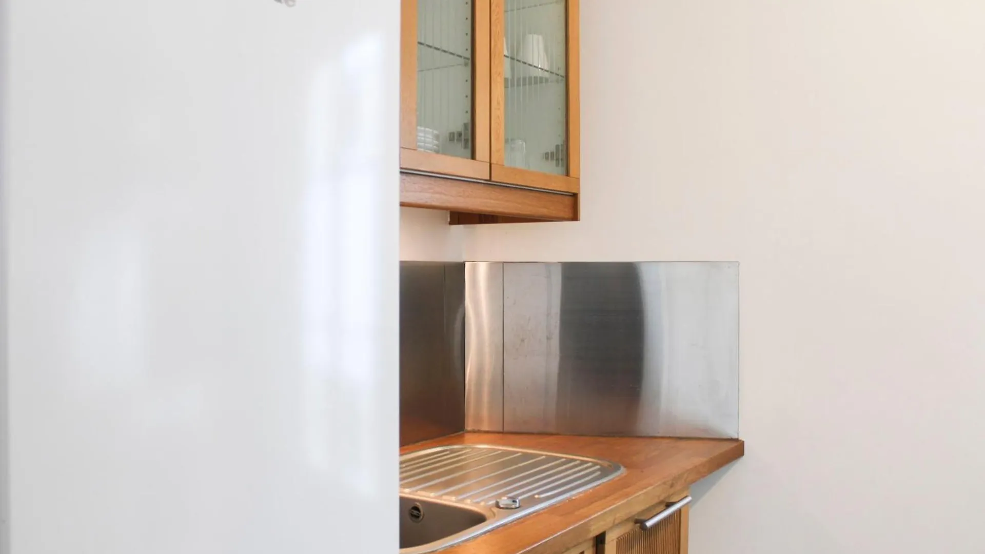 Nice Apartment Close To Gambetta Paris 0*,  France