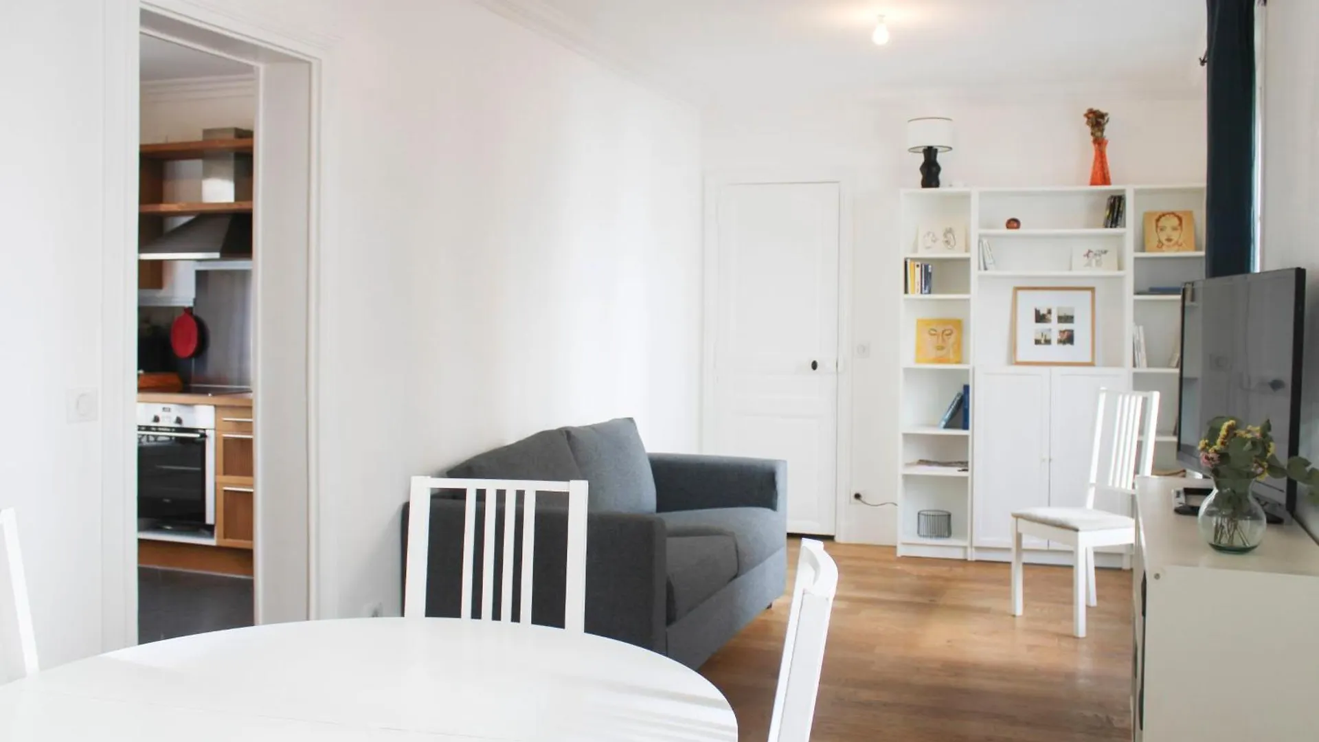 Nice Apartment Close To Gambetta Paris