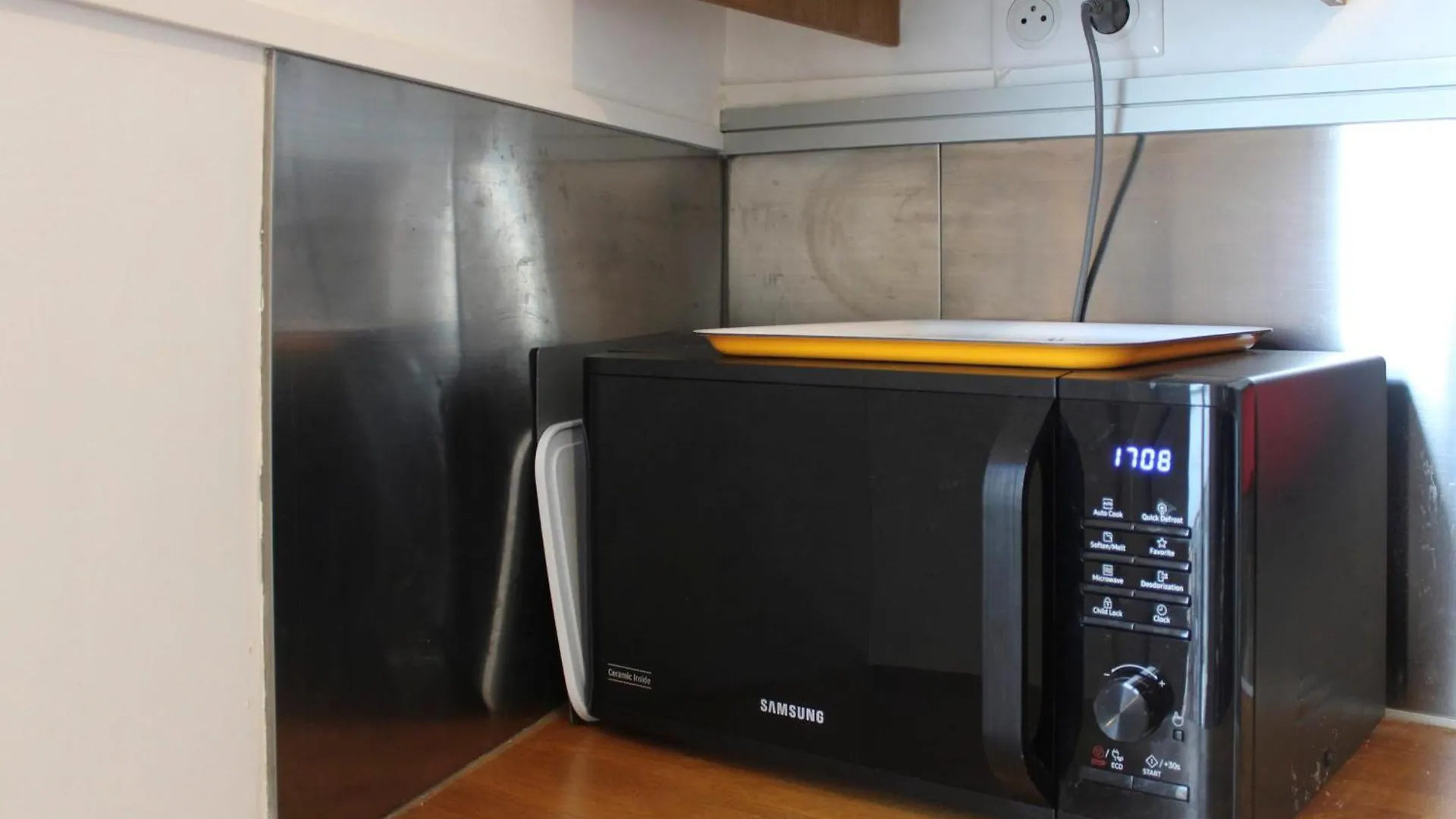 Nice Apartment Close To Gambetta Paris